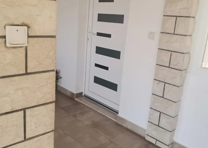 Appartamento Luka Makarska
